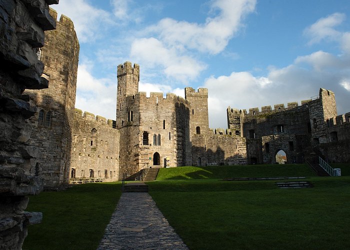 Caernarfon Castle & North Wales Day Trip from Liverpool